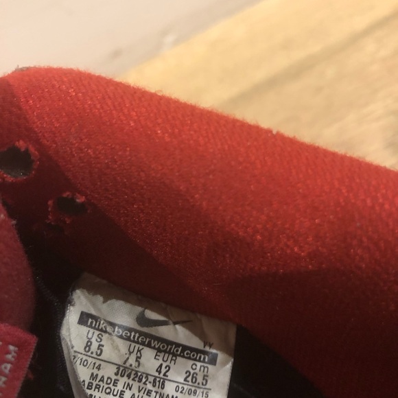 2015 sb dunk patent red size 8.5 mens. - Picture 6 of 6